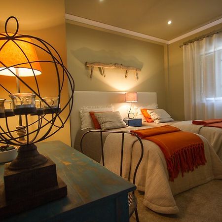Quinta Da Torre - Casas De Campo Bed and Breakfast Alenquer Esterno foto