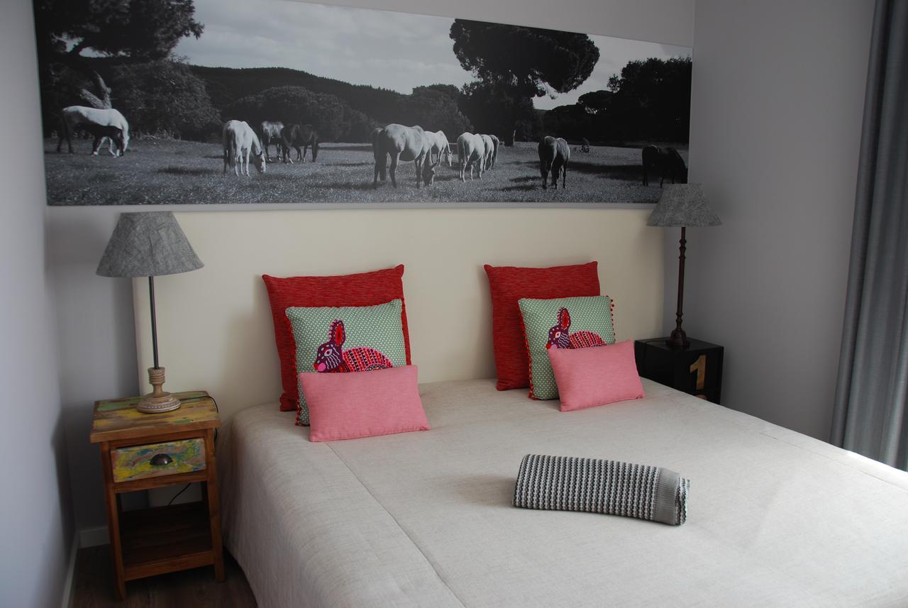 Quinta Da Torre - Casas De Campo Bed and Breakfast Alenquer Esterno foto