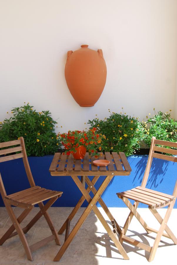 Quinta Da Torre - Casas De Campo Bed and Breakfast Alenquer Esterno foto