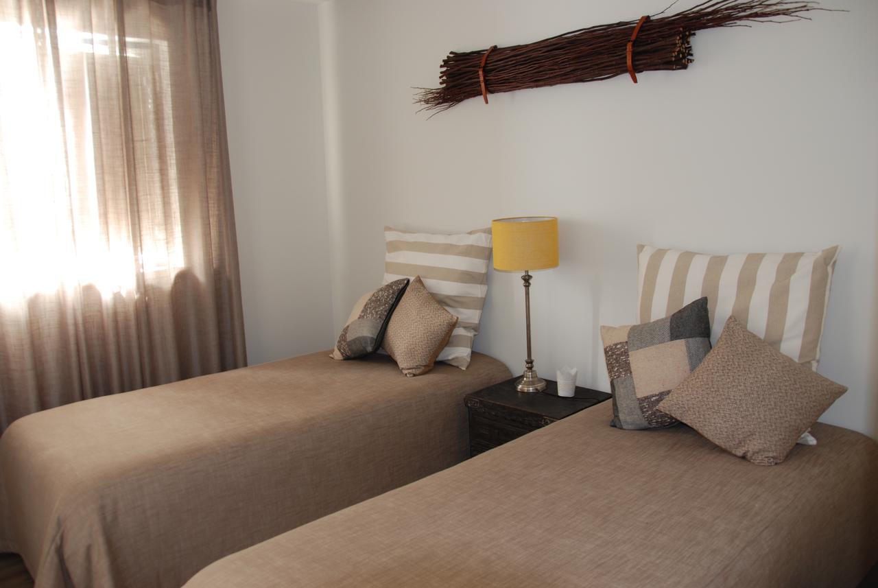 Quinta Da Torre - Casas De Campo Bed and Breakfast Alenquer Esterno foto